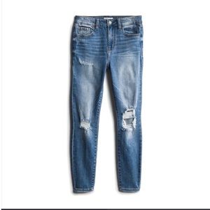 Brand New Studio Blue Kelly High Rise Cropped Skinny Jean